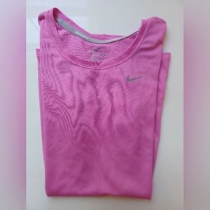 Nike XS Dri Fit short sleeve shirt